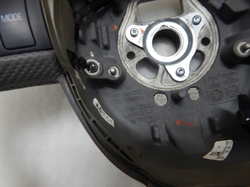 фото №10, Audi q5 a3 8r0 8p0 - повітропровід пелюстки перемикання oryg