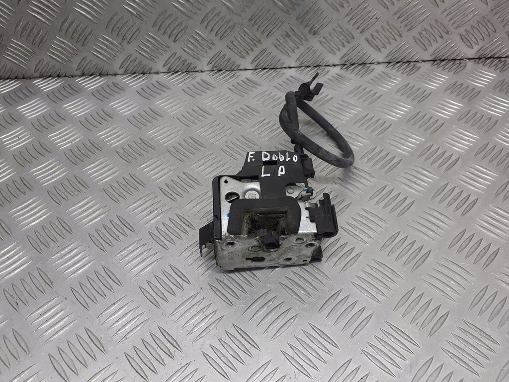 фото №1, Замок дверь левый перед fiat doblo