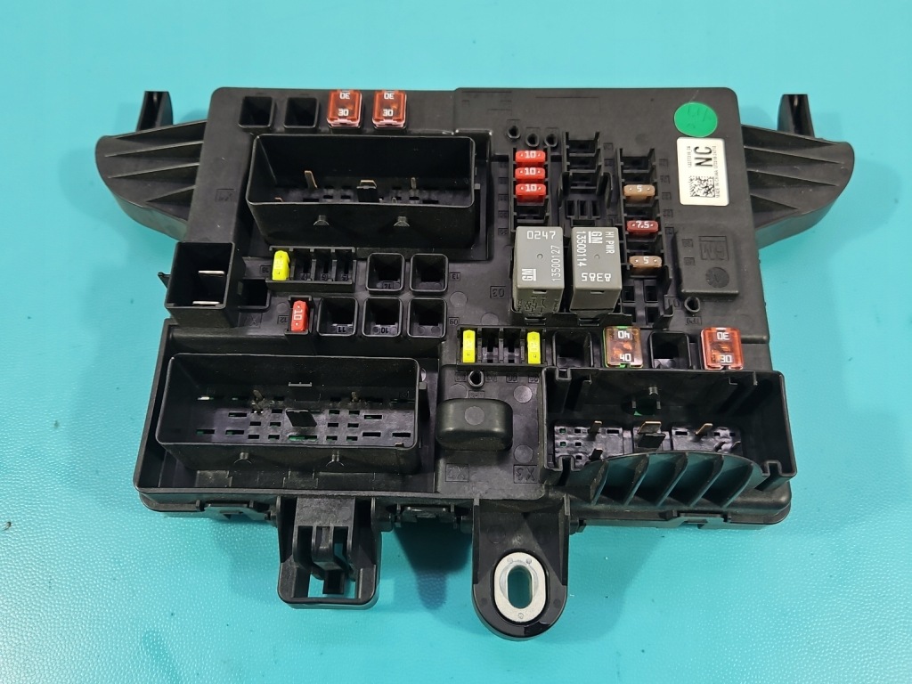 Купить Коробка предохранителей opel insignia a 544949969