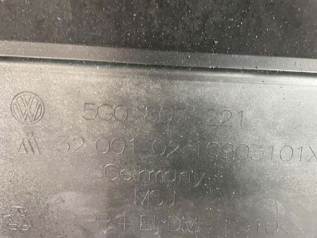 фото №16, Vw golf vii 7 5g0 12-16 5g0807221 бампер перед передній