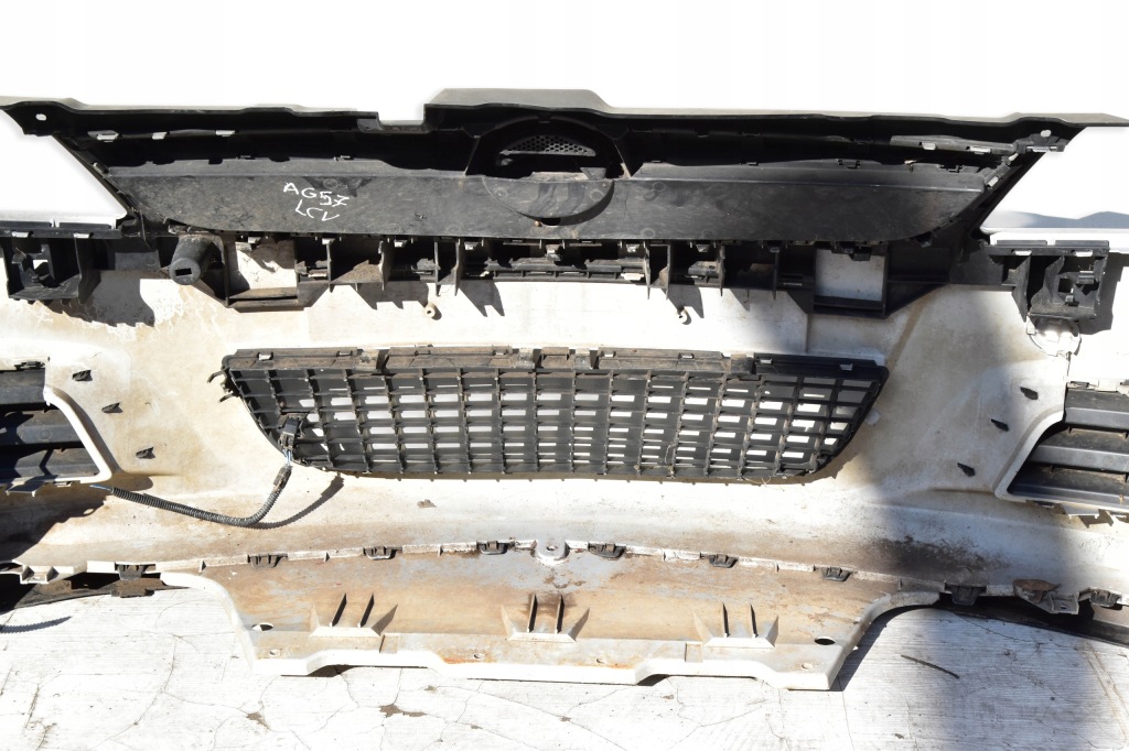 Бампер перед opel vectra c рестайлінг  2005-2008 код лакофарбового покриття: z163 Недорого