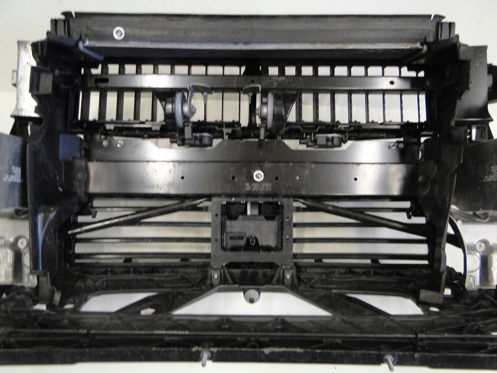 фото №11, Mercedes балка передняя бампера sl 232 r232 amg gt 192 c192 a2326205600