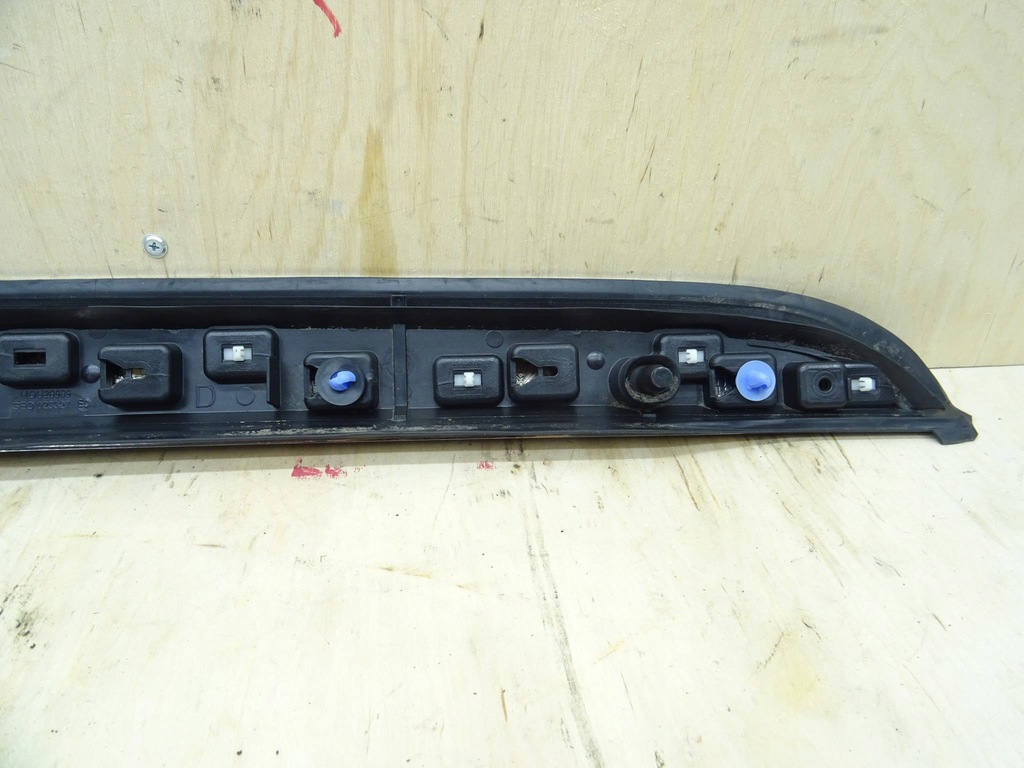 фото №7, Peugeot 2008 молдинг кровельная хром правая 9806404777