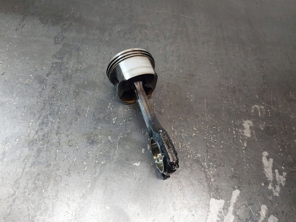 Купить Поршень с шатун bmw 3 e46 316i 1.9 m43tub19 194e1