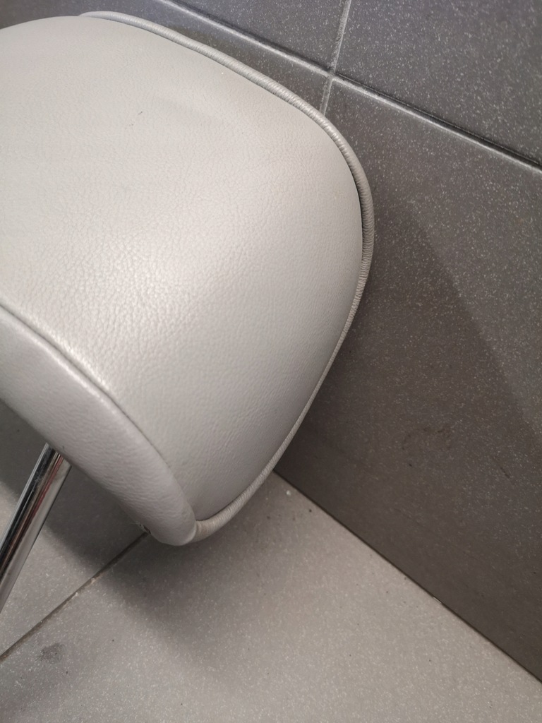 фото №9, Подголовник левый перед vw phaeton siwy кожа