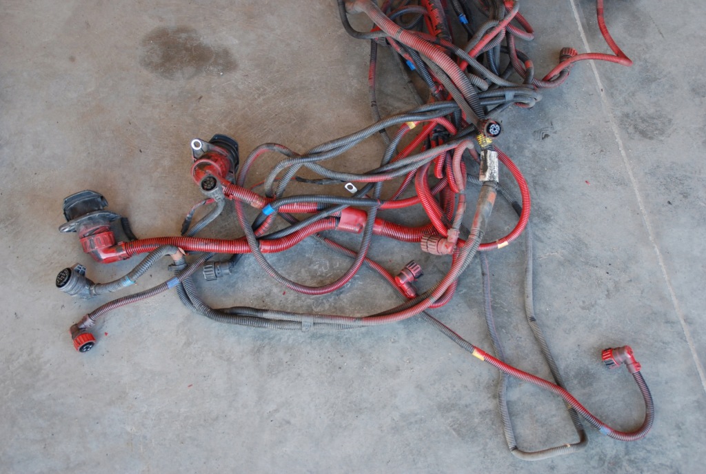 Джгут електропроводка рами renault premium dxi eev 6x2 в Україні