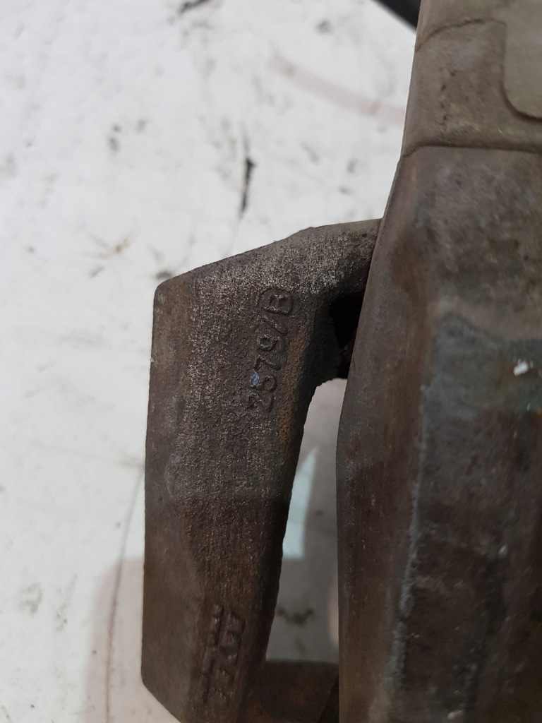 Суппорт тормозной правый перед 322x32 mercedes e-klasa w207 Доставка