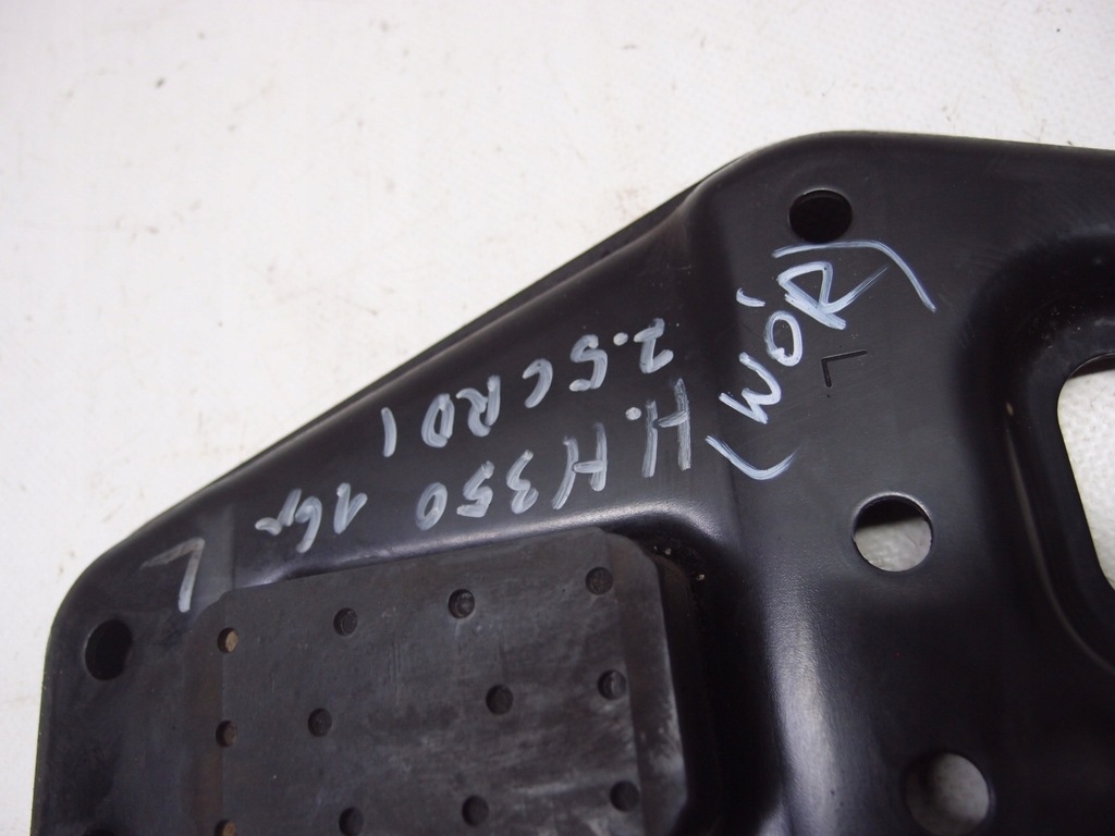 фото №8, Кронштейн кронштейн двигателя hyundai h350 2.5 crdi