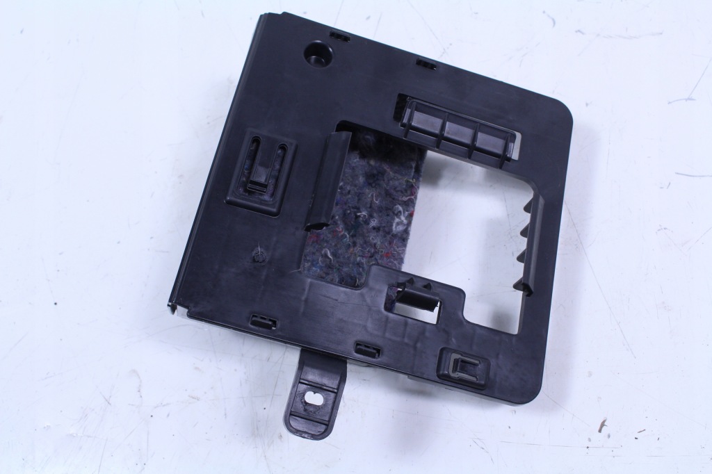 фото №1, Пластик защита вентиляции правая opel corsa f 23r. lift