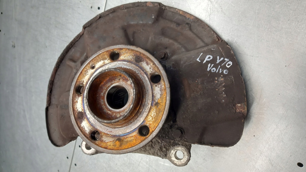 фото №1, Поворотний кулак ліва перед volvo v70 ii lift 05r