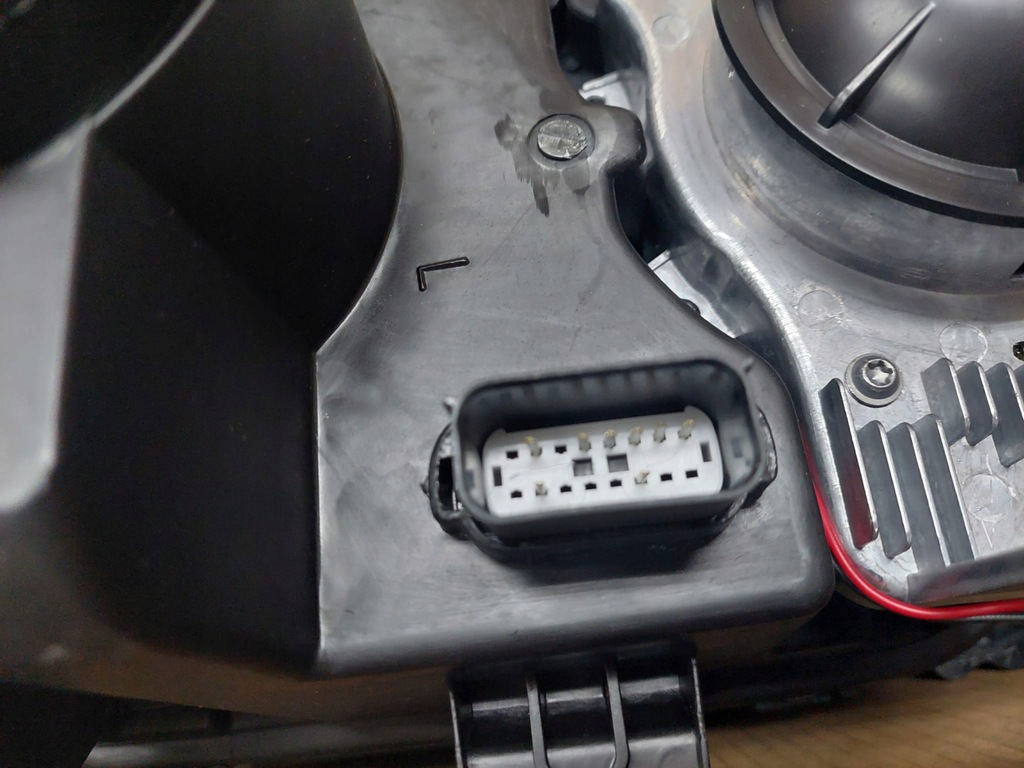 фото №15, Dodge challenger 2015-2023 лампа ксенон led лівий + правий повний