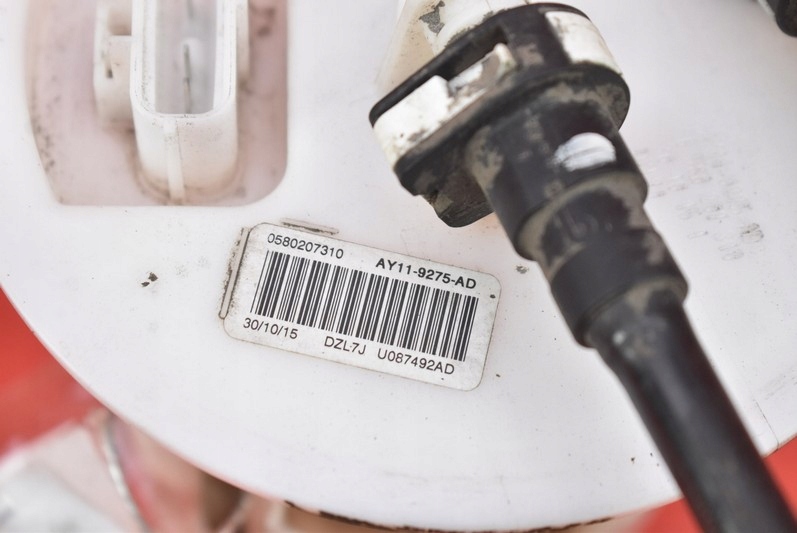 фото №6, Датчик рівня пального ay11-9275-ad ford transit courier 1.5 tdci 75 km