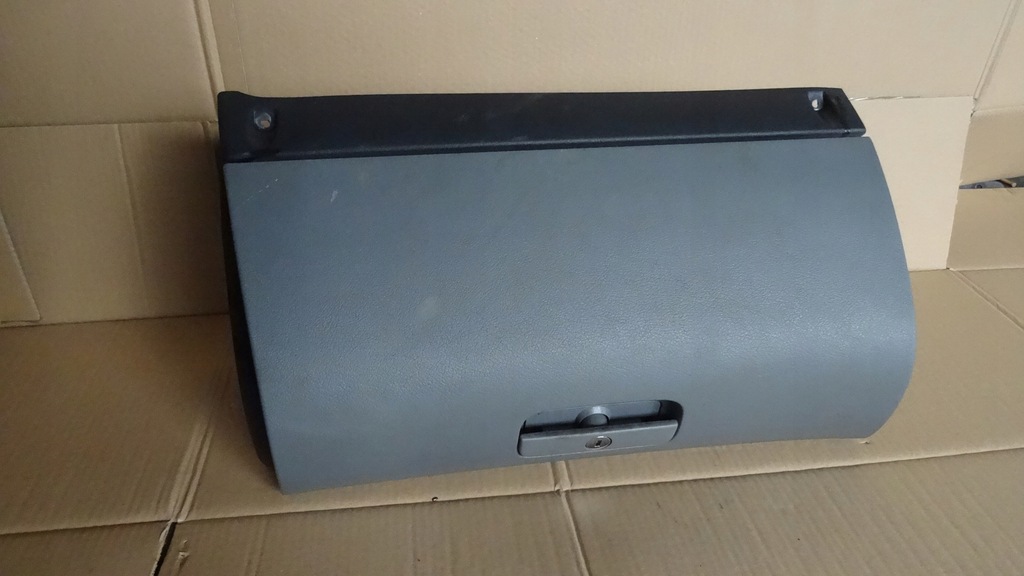 фото №1, Бардачок пасажира skoda оригінальний номер 1u1857097b