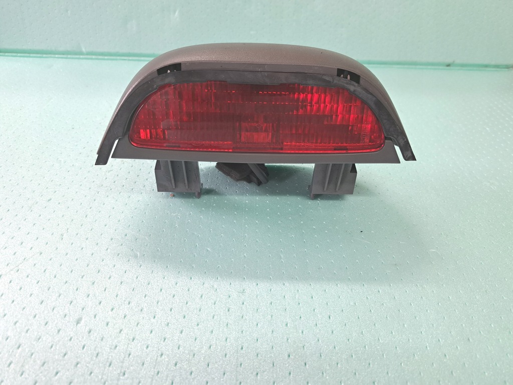 фото №1, Kia carnival третий свет стоп стоп-сигнал