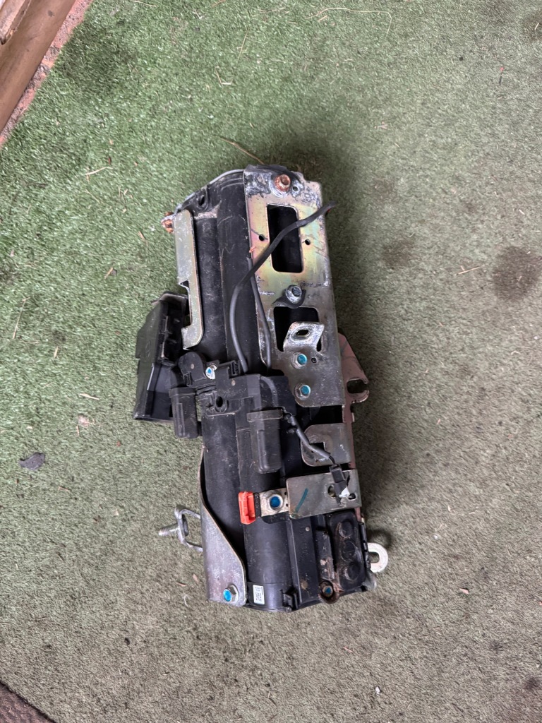 фото №4, Mazda cx-3 конденсатор i-eloop