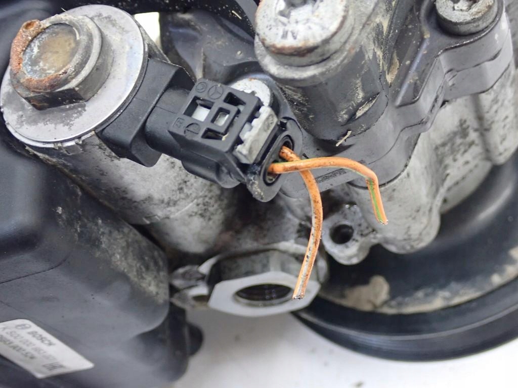 Насос підсилювача a0064666601 mercedes viano vito 2 w639 2.2cdi 651940 12r Ціна