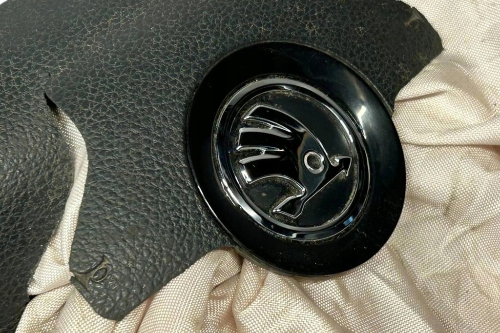 фото №8, Подушка безпеки водія skoda yeti 5l 3t0880201f 1.97l дизель 2016