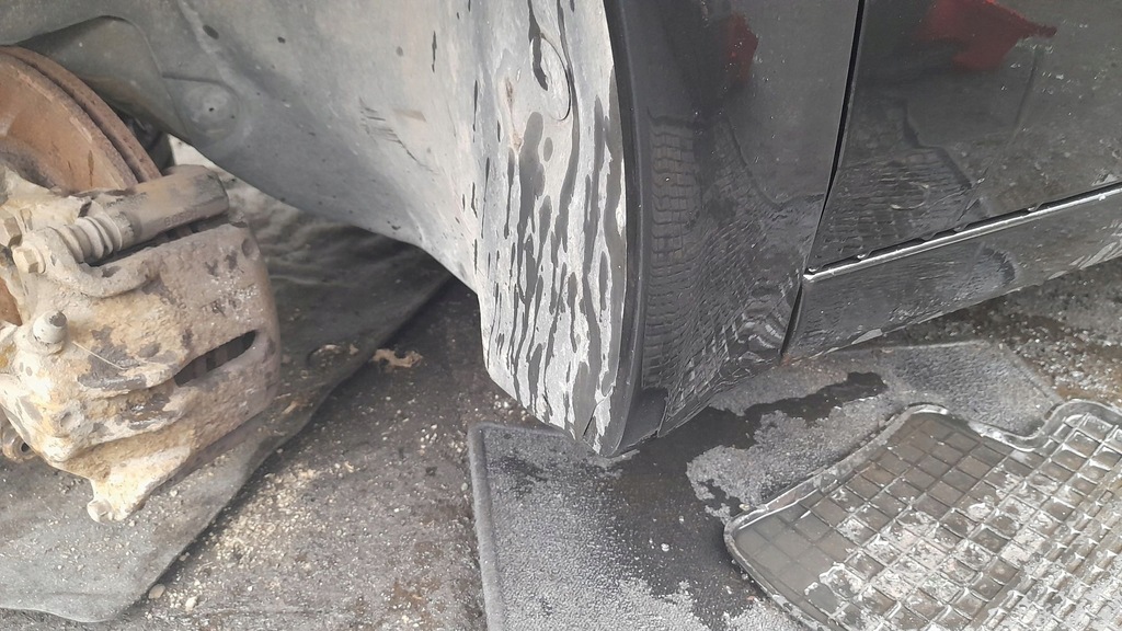 фото №1, Крыло левый przód^^ renault scenic ii nv676 2004