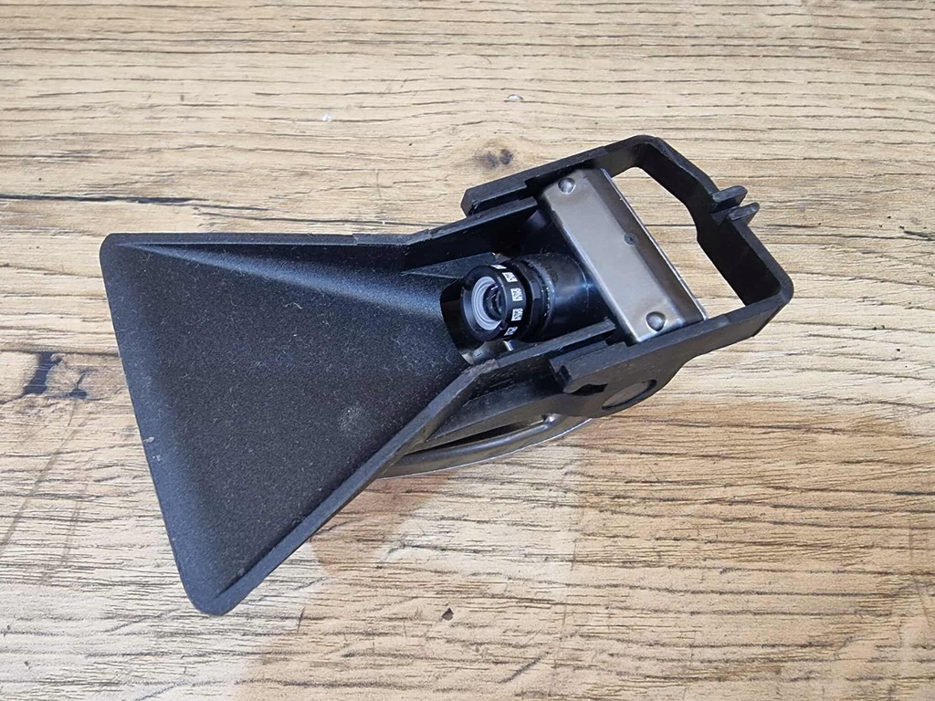 фото №1, Bmw e61 e60 датчик камера асистент поперечина руху 9137716