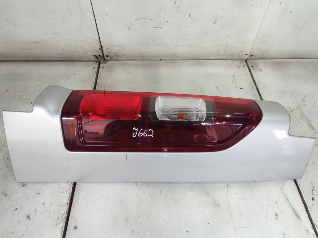 фото №3, J662 лампа правий задня renault trafic iii