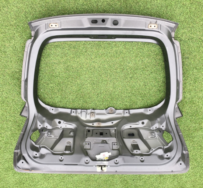 фото №7, Suzuki ignis iii,3 2015 r крышка багажника багажника задняя