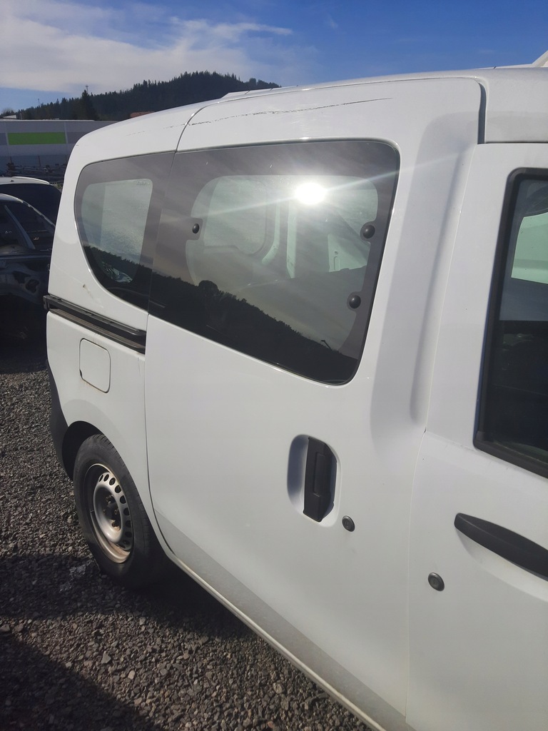 фото №1, Дверь сдвижные правое dacia dokker 1.6 2016 r europa ov369