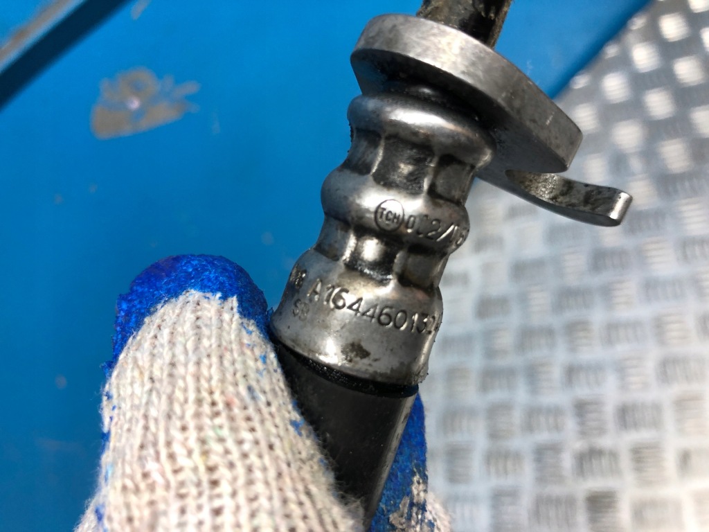 Mercedes ml w164 6,3 amg провода усилителя do радиатора масла Киев