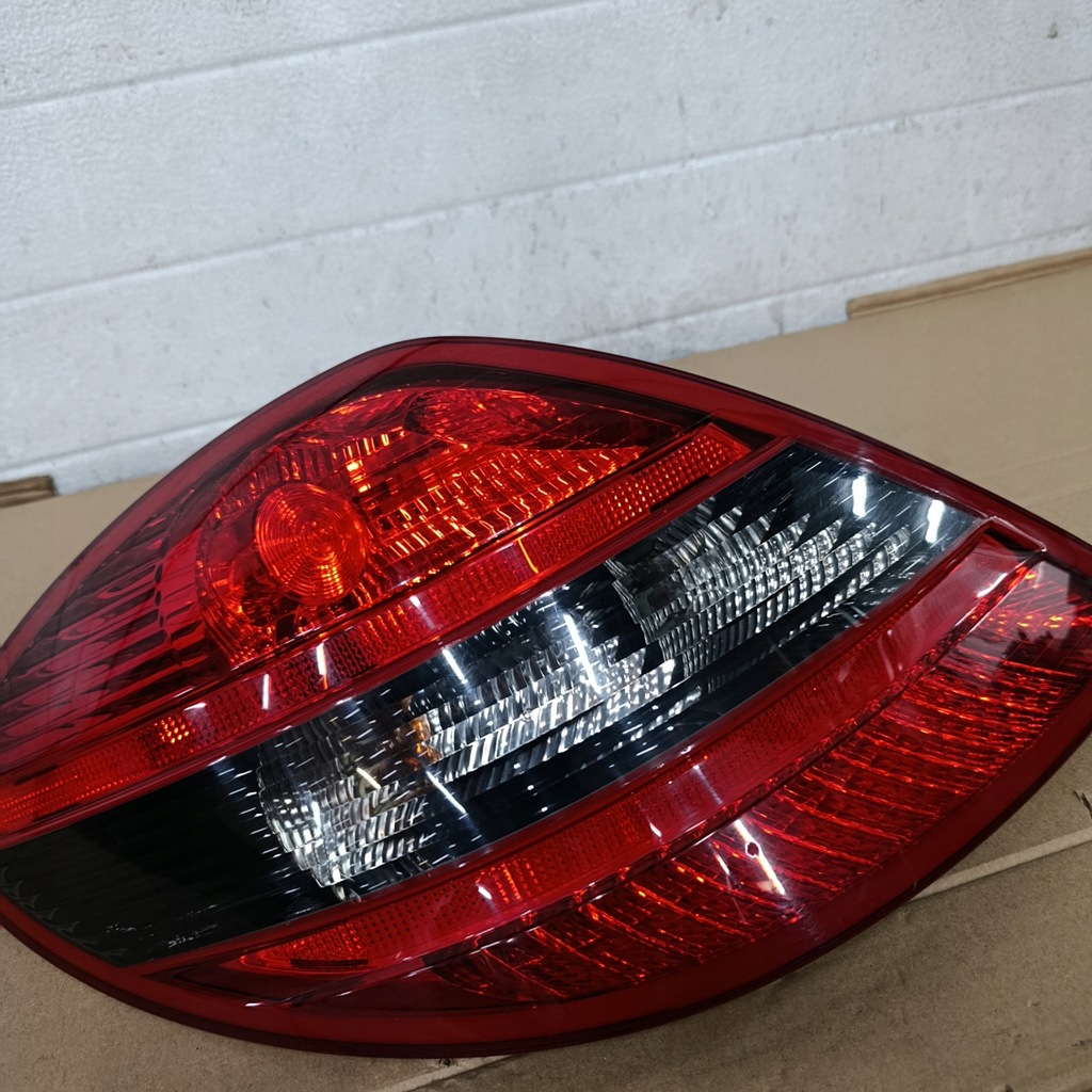 фото №3, Лампа лівий задня mercedes slk r171 lift amg