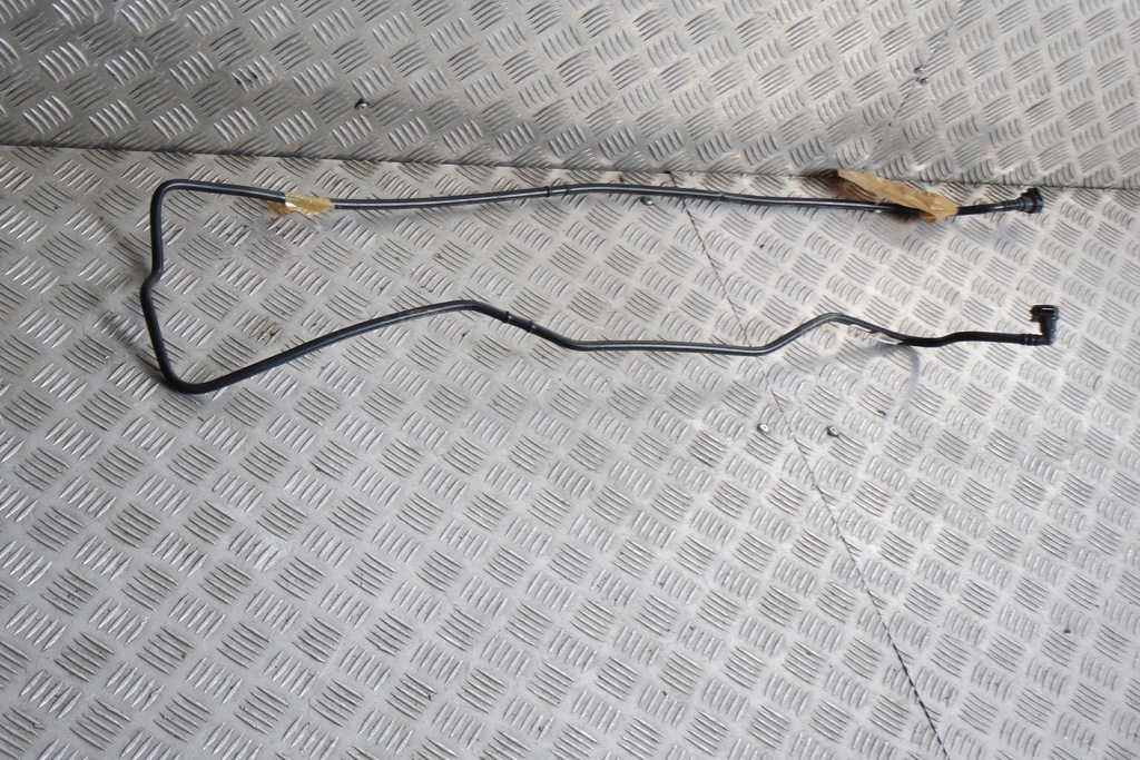 фото №1, Шланг топлива maserati levante 670107215 p25