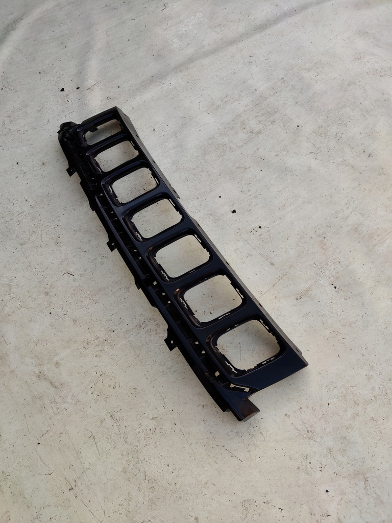 фото №1, Решётка радиатора решётка радиатора перед jeep compass ii 2 2016- 5up86trmab