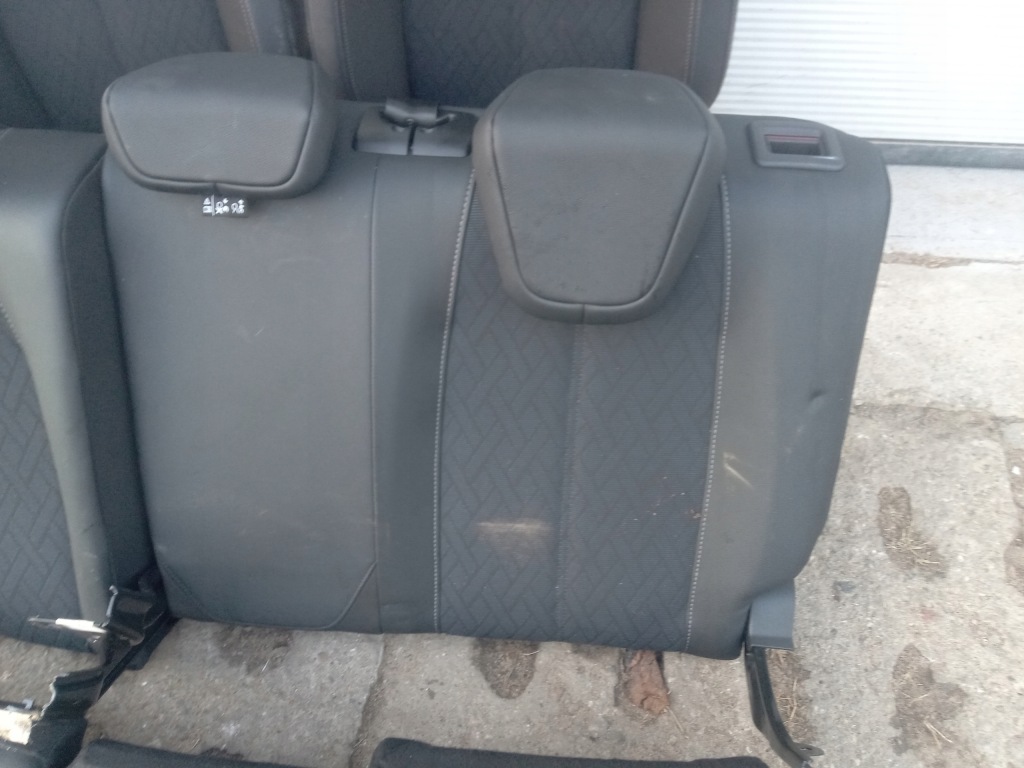 фото №4, Opel corsa f сидіння заднє сидіння обшивки заскочки підігрів