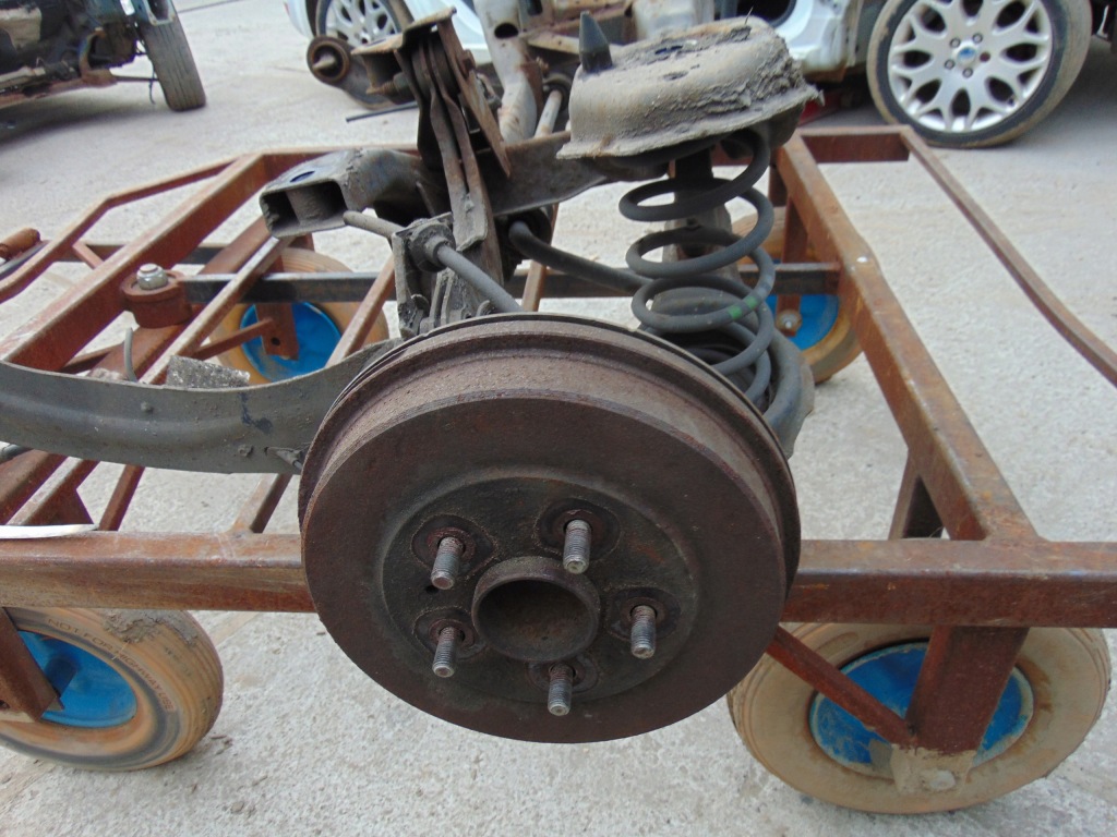 фото №4, Задня oś балка підвіска c-max mk1 lift