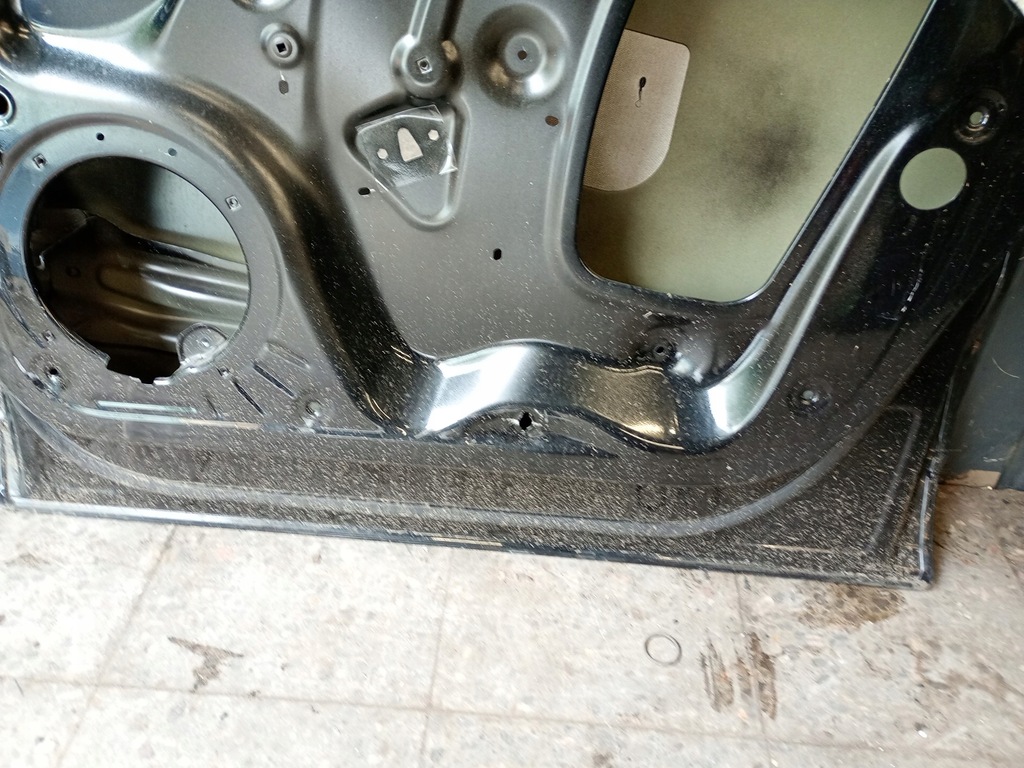 фото №13, Дверь правый перед audi q3 8u чёрные