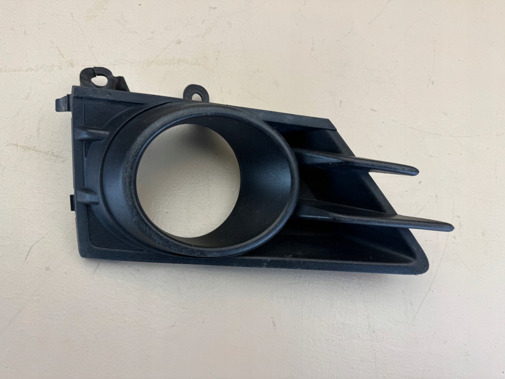 фото №1, Subaru brz рамка ободок протитуманної фари бампера перед 57731ca150