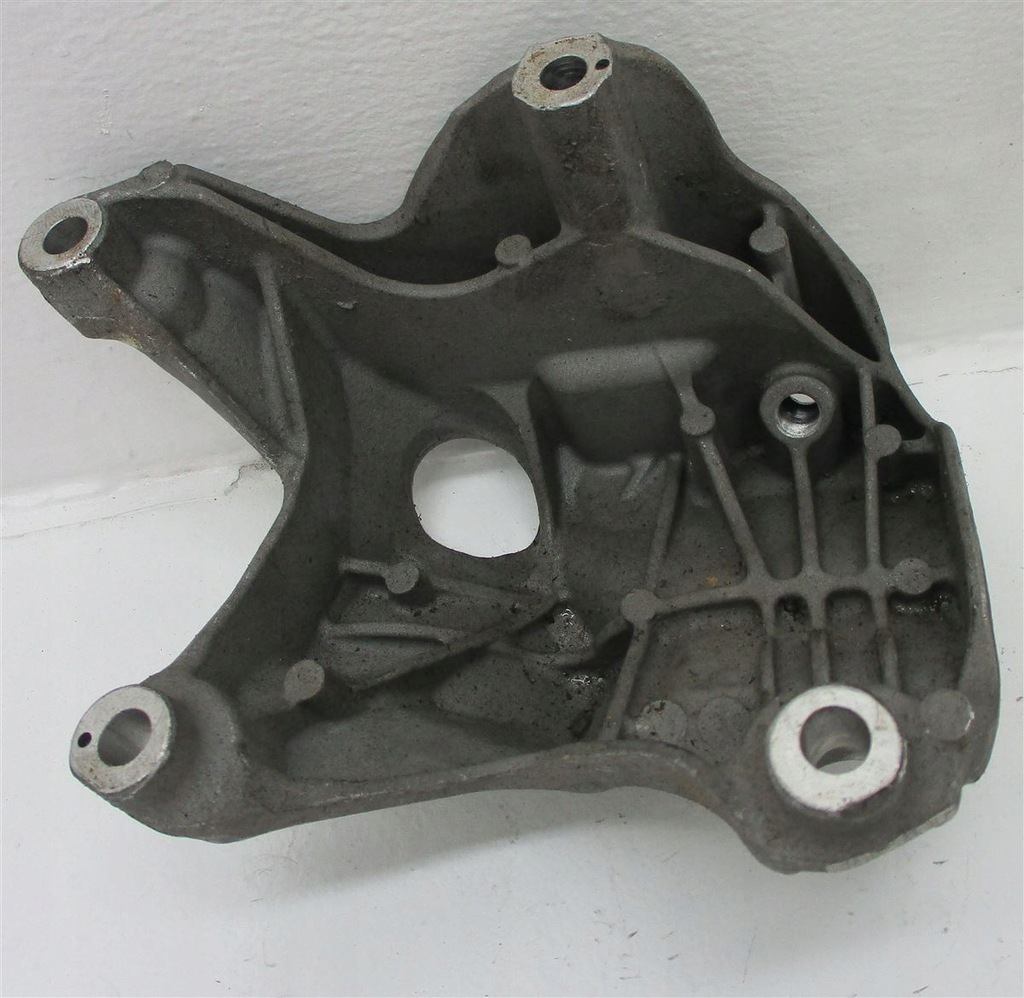 фото №5, Кронштейн кронштейн двигуна audi q7 4m 4m0199307al