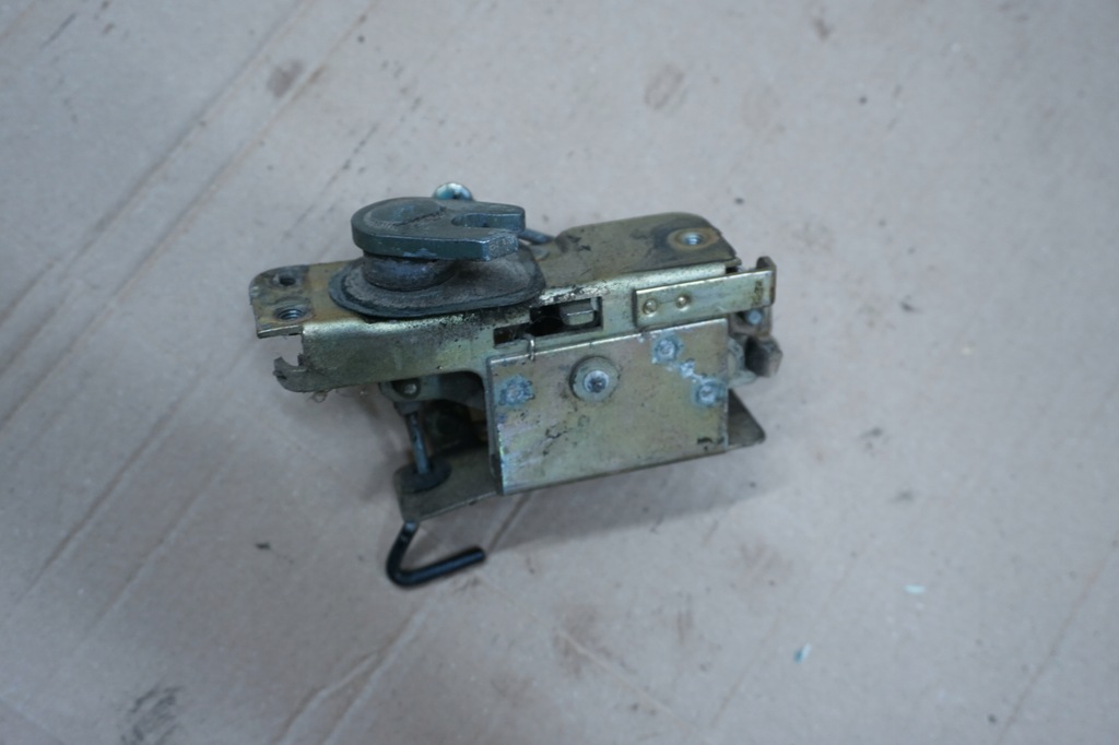 фото №8, Samurai замок ручка крышки багажника 410 413