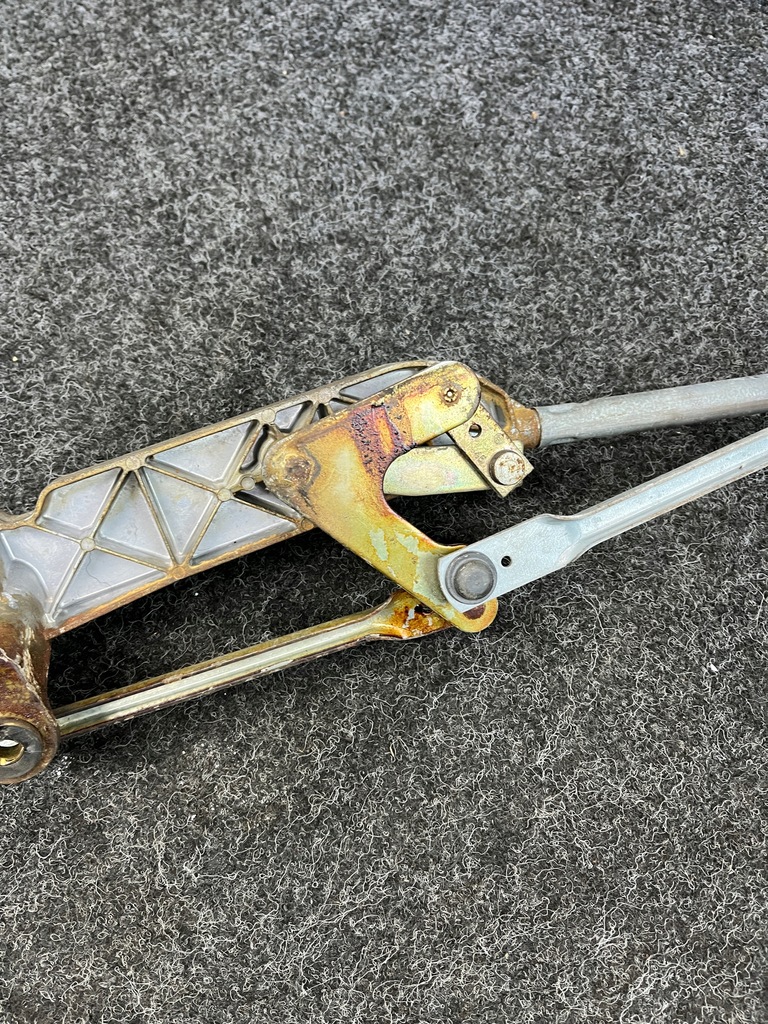 фото №7, Nissan almera tino механизм дворник 0390241373