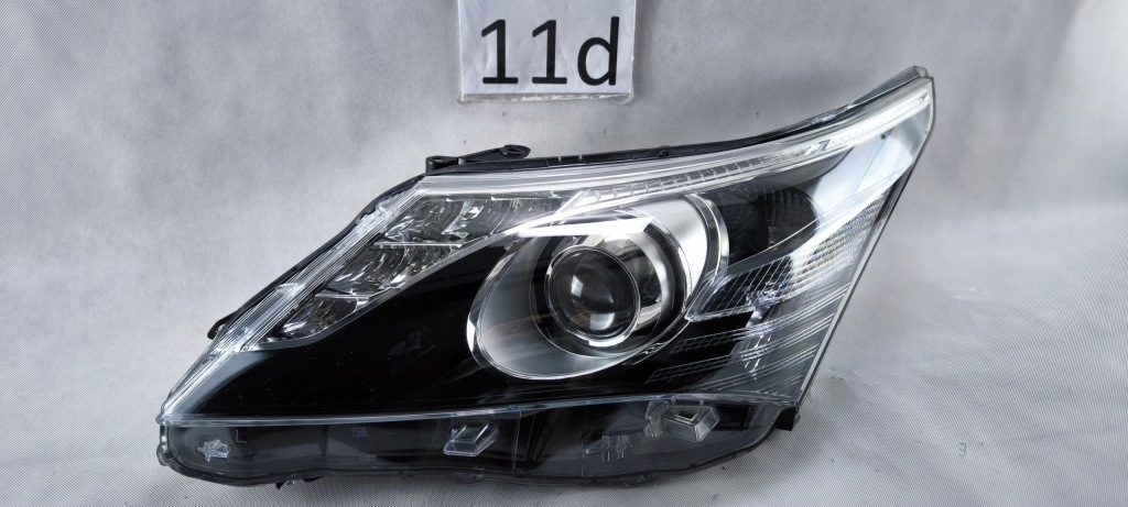 фото №1, Toyota avensis t27 lift ксенон левый фара лампа koito 05-28
