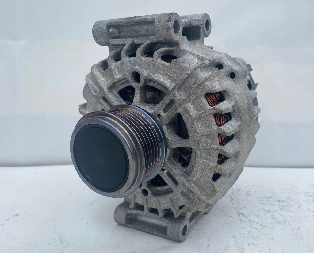 Купити Valeo генератор audi a6 c7 / a7 06h903018d 150a