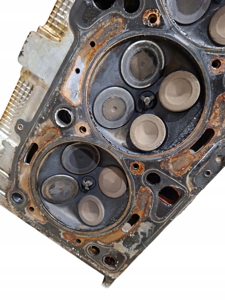 фото №4, Головка двигуна вали розподільного валу lancia thesis