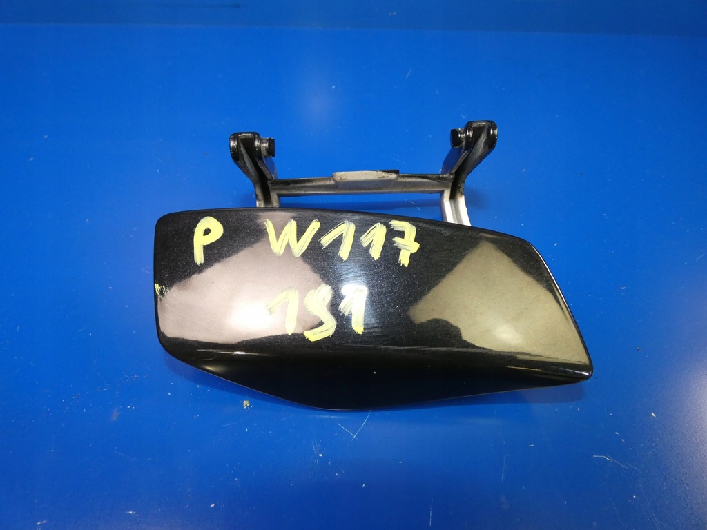 фото №1, Cla w117 заглушка распылителя правый перед