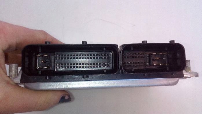 фото №6, Бортовой компьютер блок управления двигателя a4 b6 2,5tdi 8e0907401d