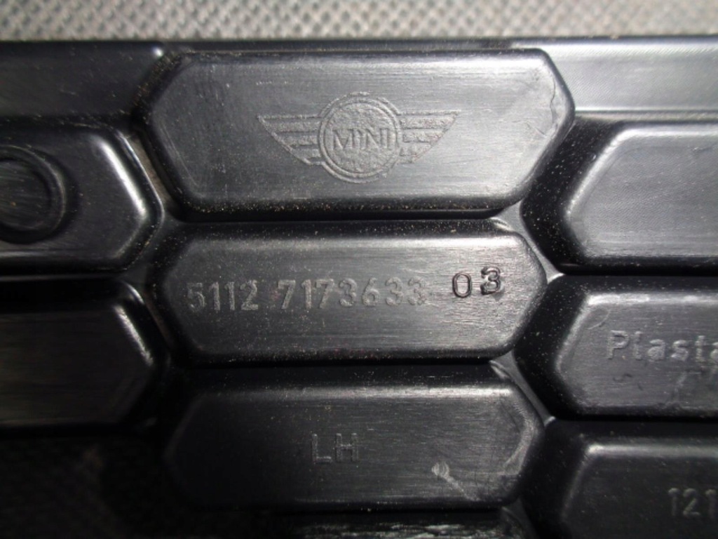 фото №5, Mini clubman r55 решётка бампера задняя левая задняя or