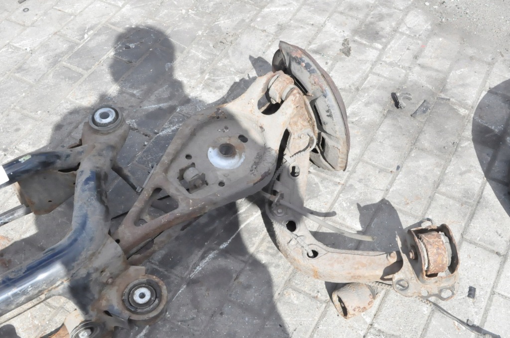 фото №6, Bmw z4 e89 2.0 16v подвеска балка задняя