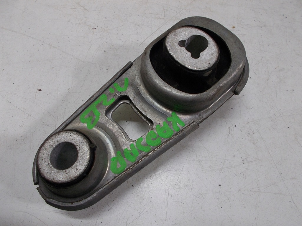 фото №1, Renault kadjar 1.2 tce кронштейн подушка