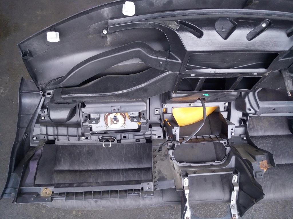 фото №10, Suzuki swift iv mk6 приборная панель приборная подушка