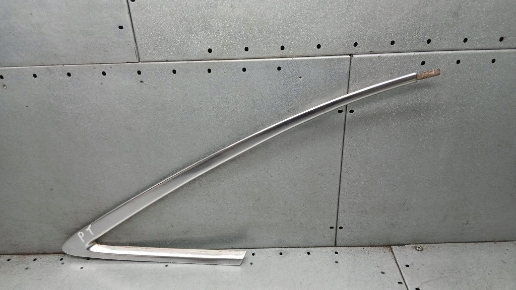 фото №1, Молдинг хром скло правий задня audi a8 d3 02-09r