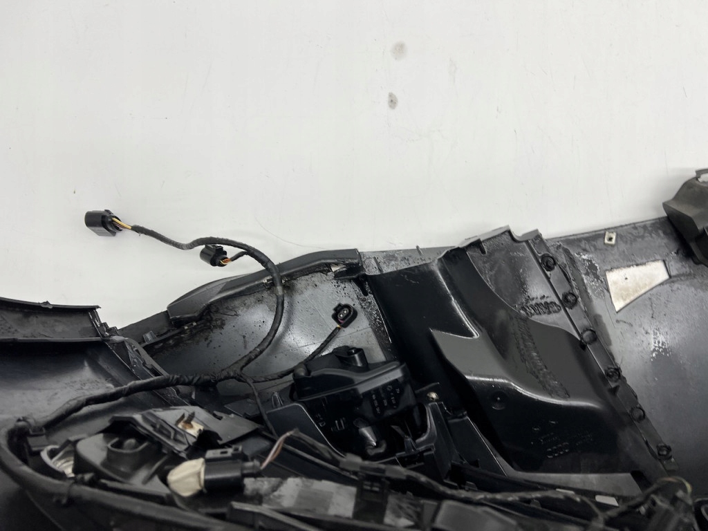 Audi q7 4l 05-09 бампер перед передній комплектний  pdc омивачі offroad lz7l Оригінал