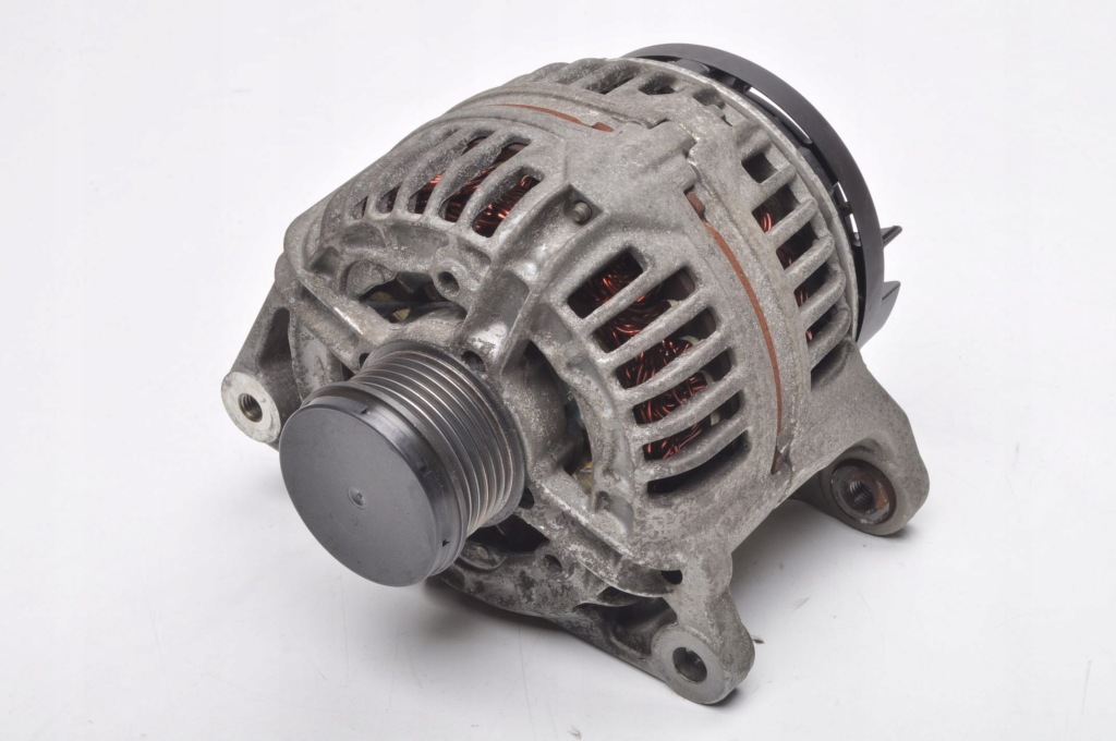 Купити Porsche boxster 986 2.7 генератор 99760301201