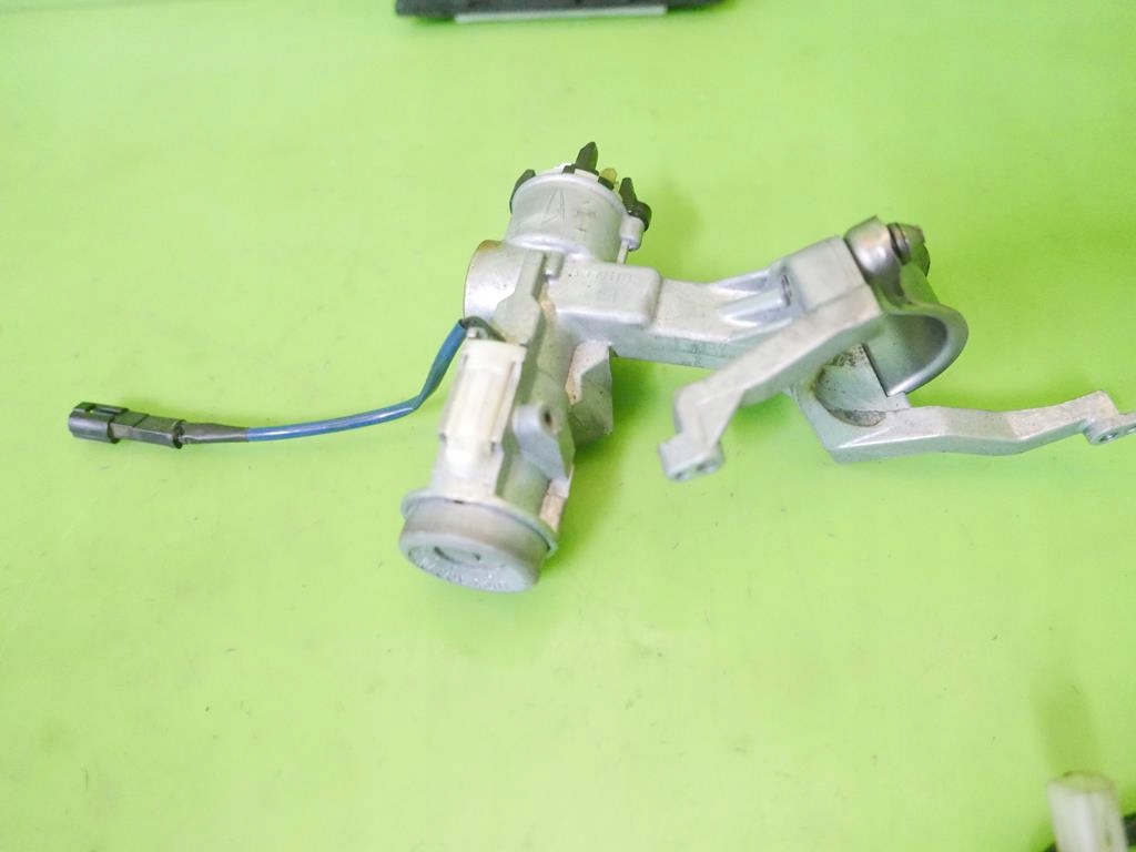 фото №8, Набір запуску стартовий daihatsu cuore v l701 1.0